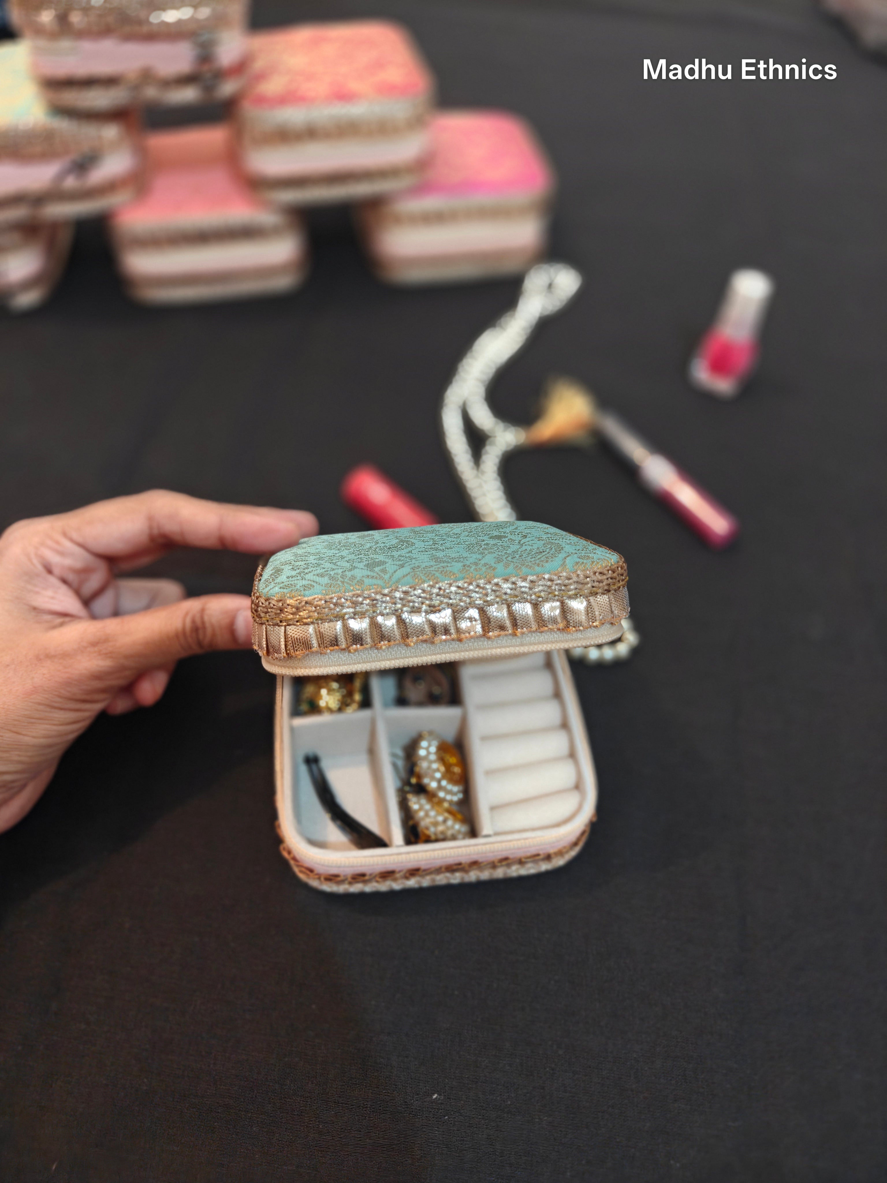 Brocade Jewellery box(pack of 5)