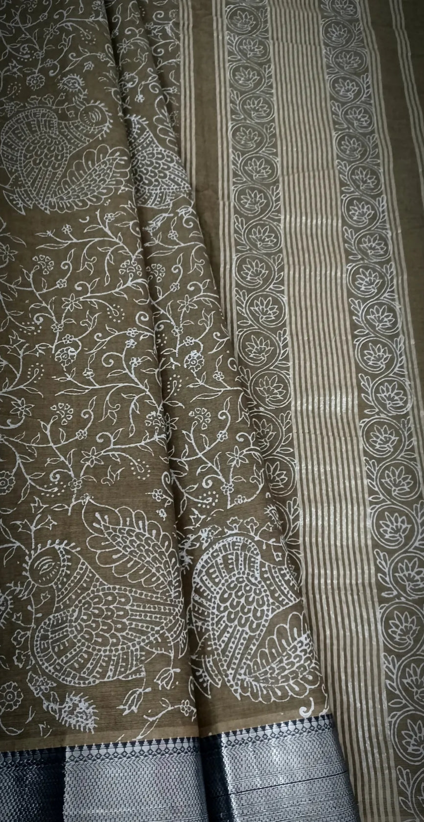 Pure cotton saree with silver border