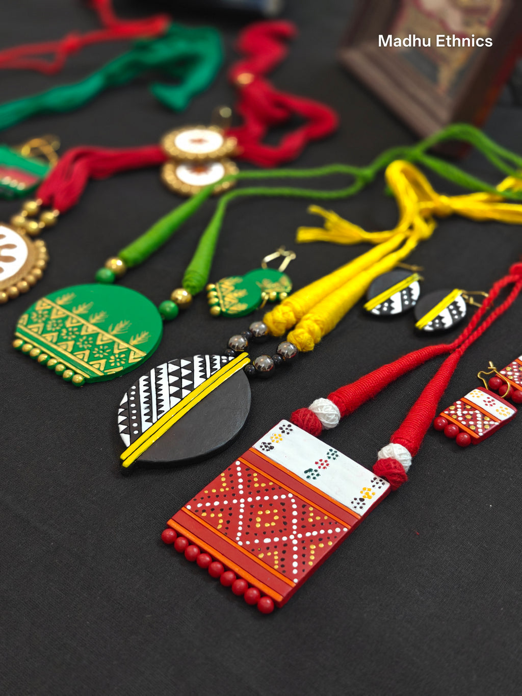 Terracotta jewellery sets(pack of 5)
