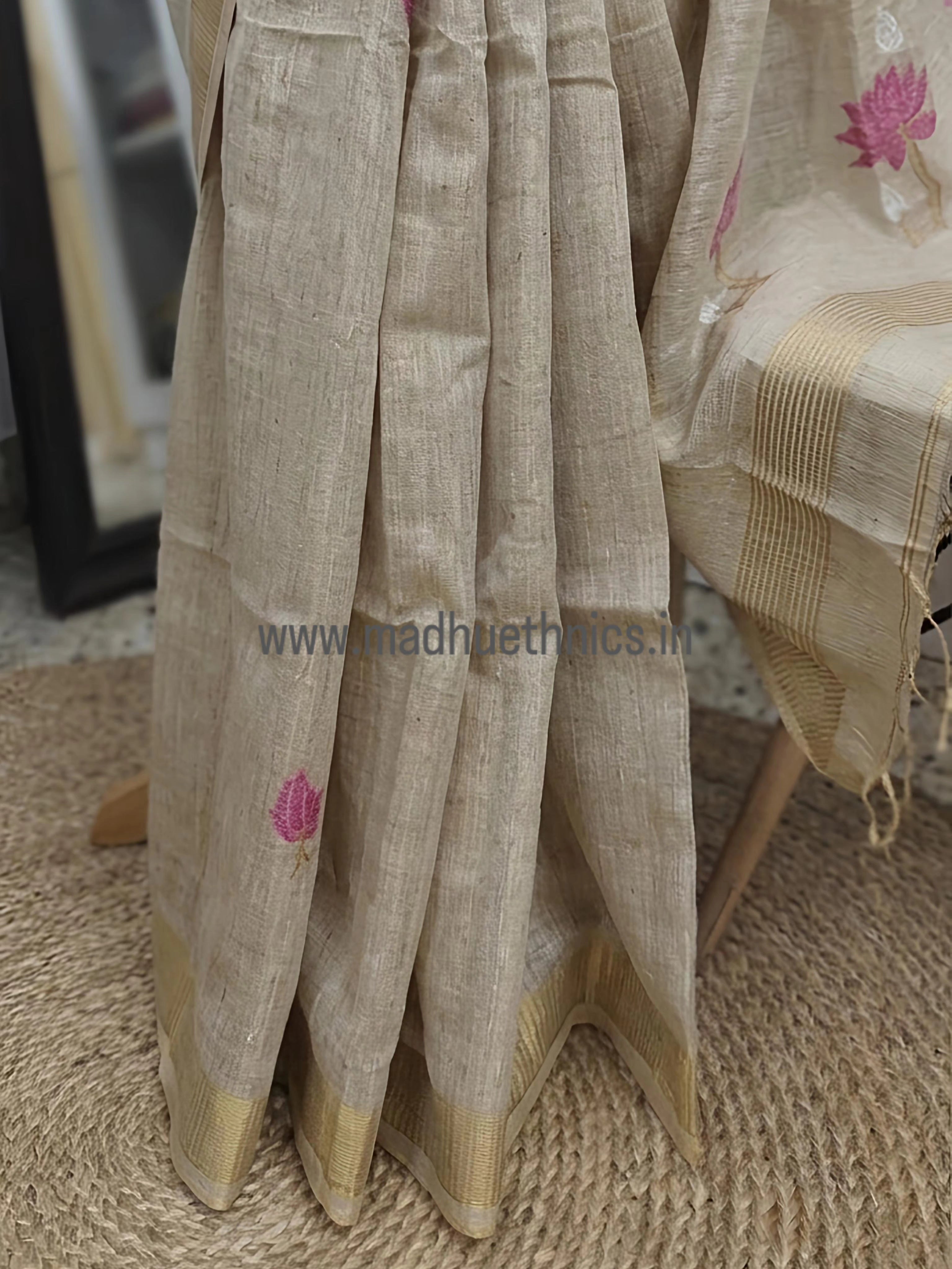 Tissue linen Jamdani saree