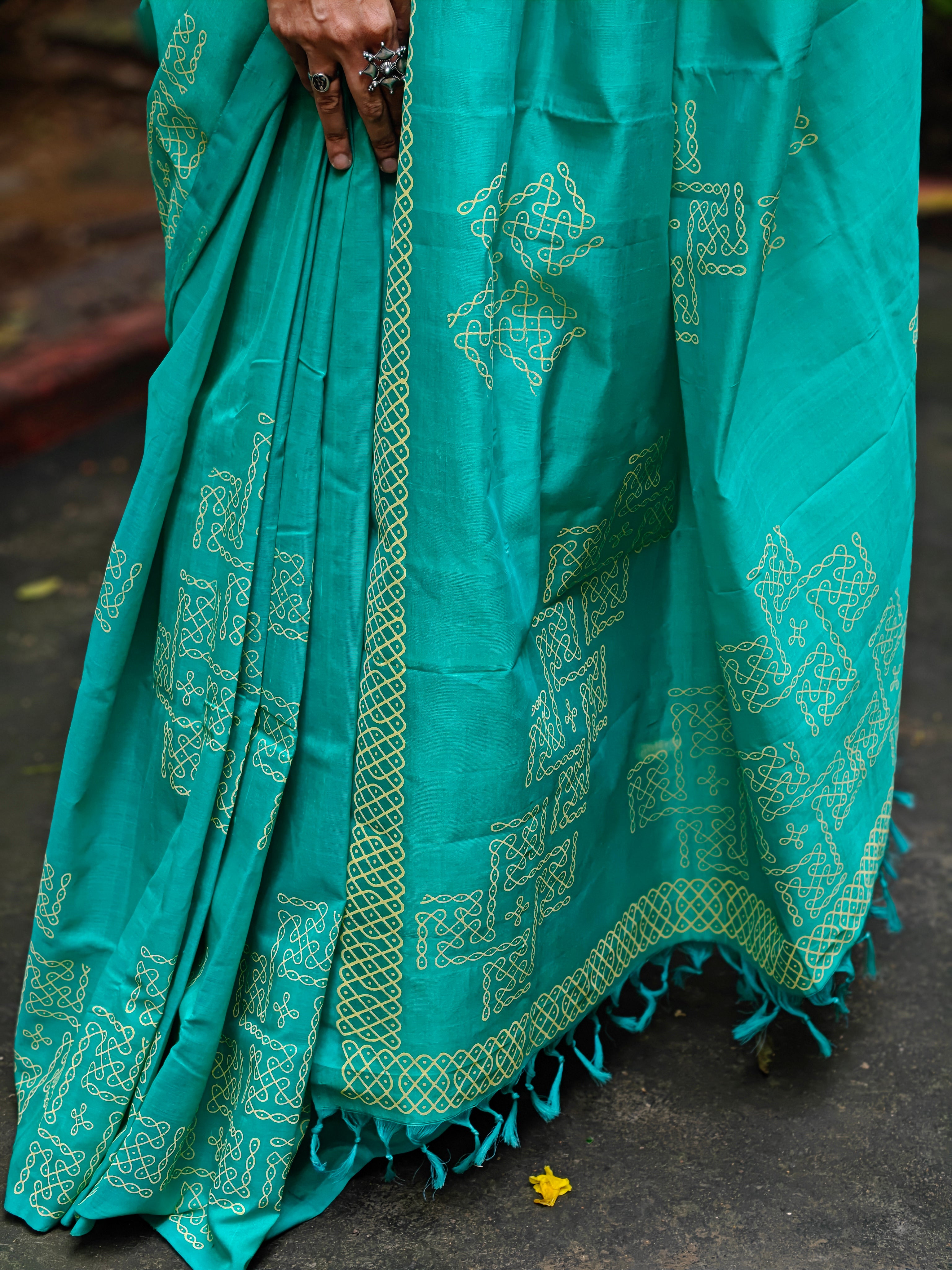 Kolam silk cotton saree with blouse