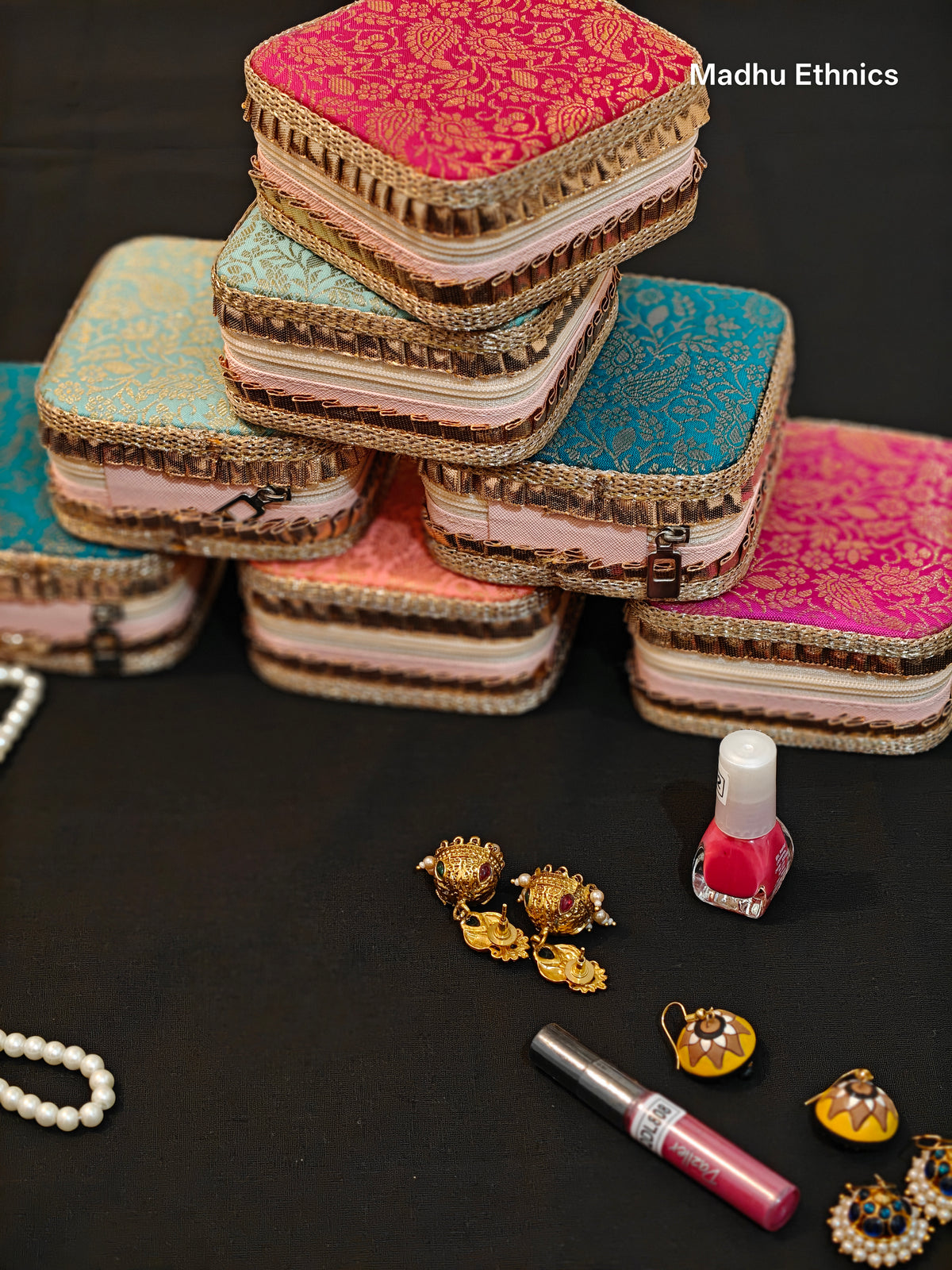 Brocade Jewellery box(pack of 5)